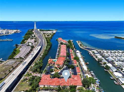1-108-5000 Culbreath Key Way, TAMPA, FL, 33611-3051 | Card Image