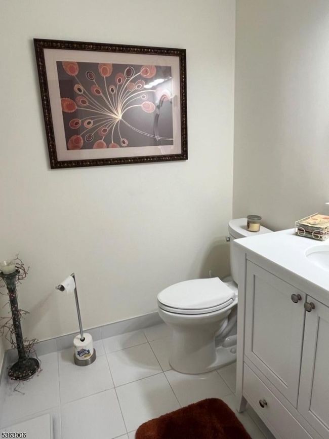 7 - 2 Claridge Dr, Townhouse with 1 bedrooms, 1 bathrooms and null parking in Verona NJ | Image 8