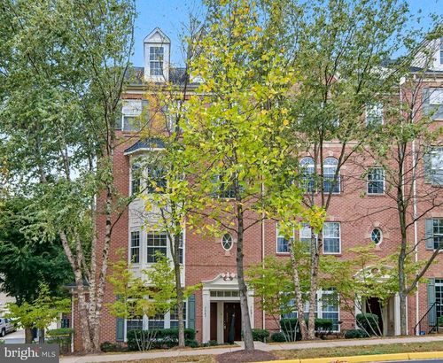 2689 Sheffield Hill Way, WOODBRIDGE, VA, 22191-4086 | Card Image