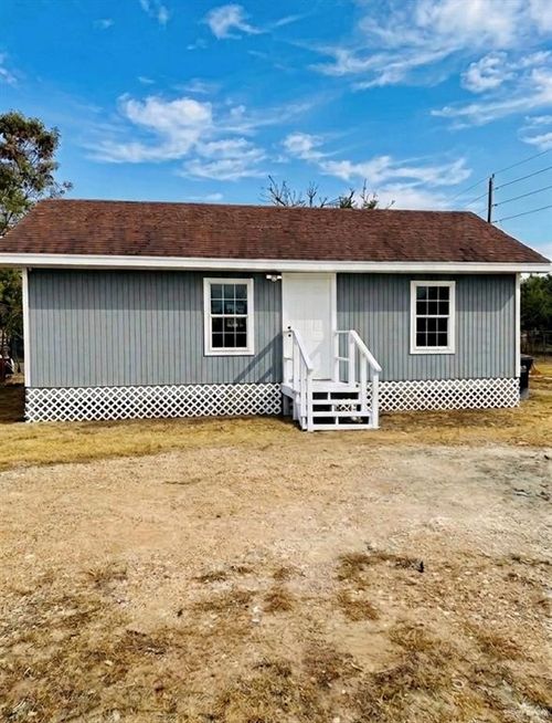 602 N Extrumberto Solis St, Elsa, TX, 78543 | Card Image