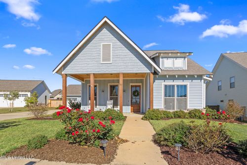 806 Long Leaf Cir, Brandon, MS, 39042-1802 | Card Image