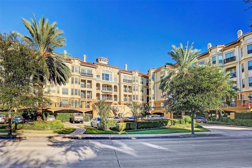 1412-7575 Kirby Dr, Houston, TX, 77030-4395 | Card Image
