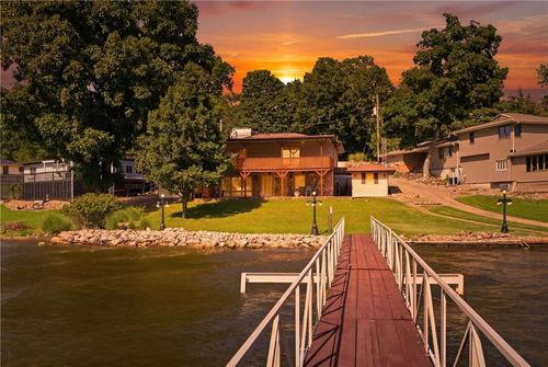 1166 Fowlers Pt, Camdenton, MO, 65020-5473 | Card Image