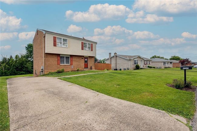 1515 Barry Dr, House other with 4 bedrooms, 3 bathrooms and 1 parking in Irwin PA | Image 33