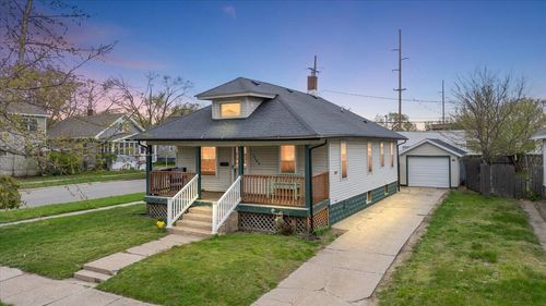 1103 Franklin Ave, Grand Haven, MI, 49417-1641 | Card Image