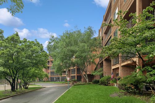 apt-523-3300 Louisiana Ave S, Saint Louis Park, MN, 55426-4128 | Card Image