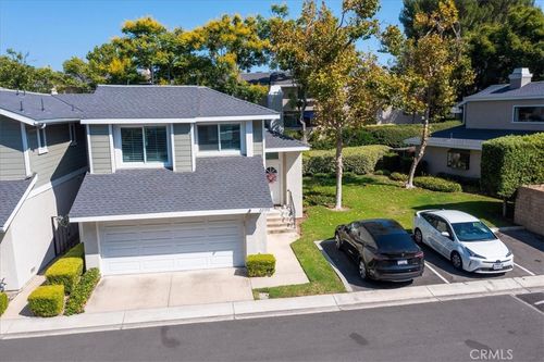 8-22192 Newbridge Dr, Lake Forest, CA, 92630-6511 | Card Image