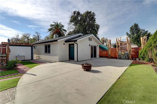 12-7441 Beckford Ave, Reseda, CA, 91335-2535 | Card Image