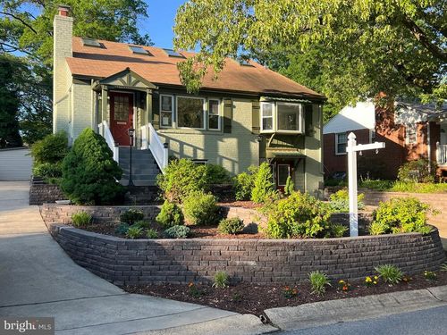 8107 Chester St, TAKOMA PARK, MD, 20912-7340 | Card Image