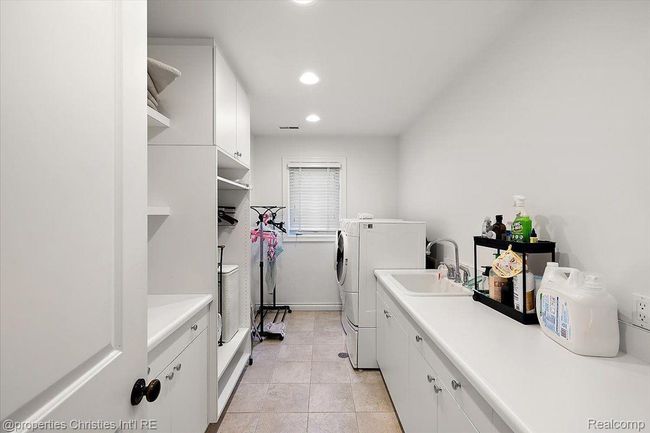699 Abbey St, House other with 4 bedrooms, 6 bathrooms and null parking in Birmingham MI | Image 55