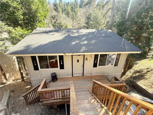 551 Community Dr, Lake Arrowhead, CA, 92352 | Card Image