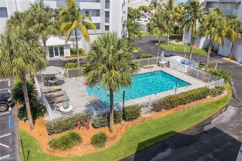 324-4521 Bay Beach Ln, FORT MYERS BEACH, FL, 33931-4961 | Card Image