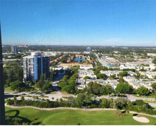 ph2-20335 W Country Club Dr, Aventura, FL, 33180-1600 | Card Image