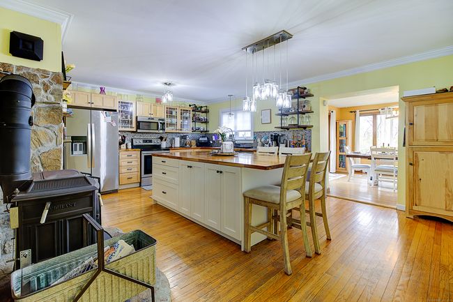 63 Parent Hill Rd, House other with 4 bedrooms, 3 bathrooms and 4 parking in Moosup CT | Image 9