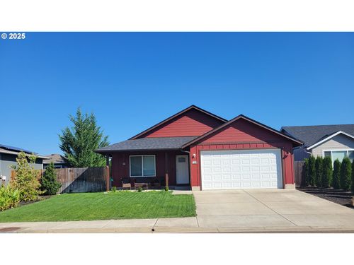 139 Teresa Ln, Winston, OR, 97496-8612 | Card Image