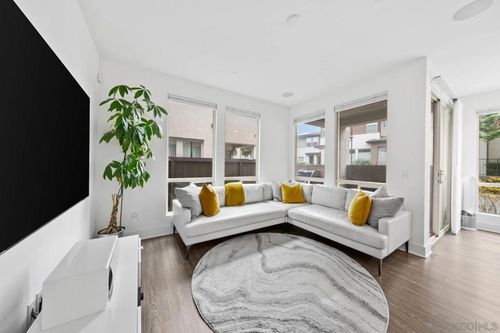 2335 Aperture Cir, San Diego, CA, 92108-2630 | Card Image