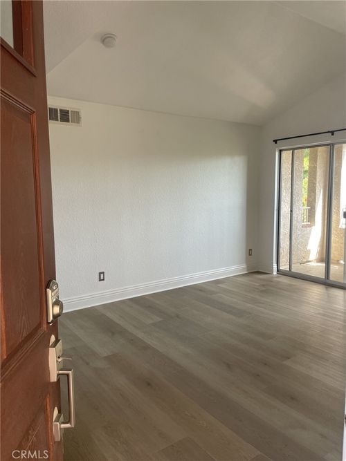 unit-206-2325 Del Mar Way, Corona, CA, 92882-8032 | Card Image