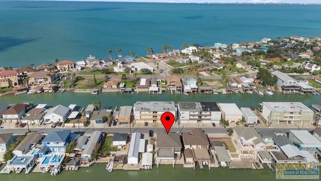 1013 Tarpon Ave, House other with 5 bedrooms, 4 bathrooms and null parking in Port Isabel TX | Image 41