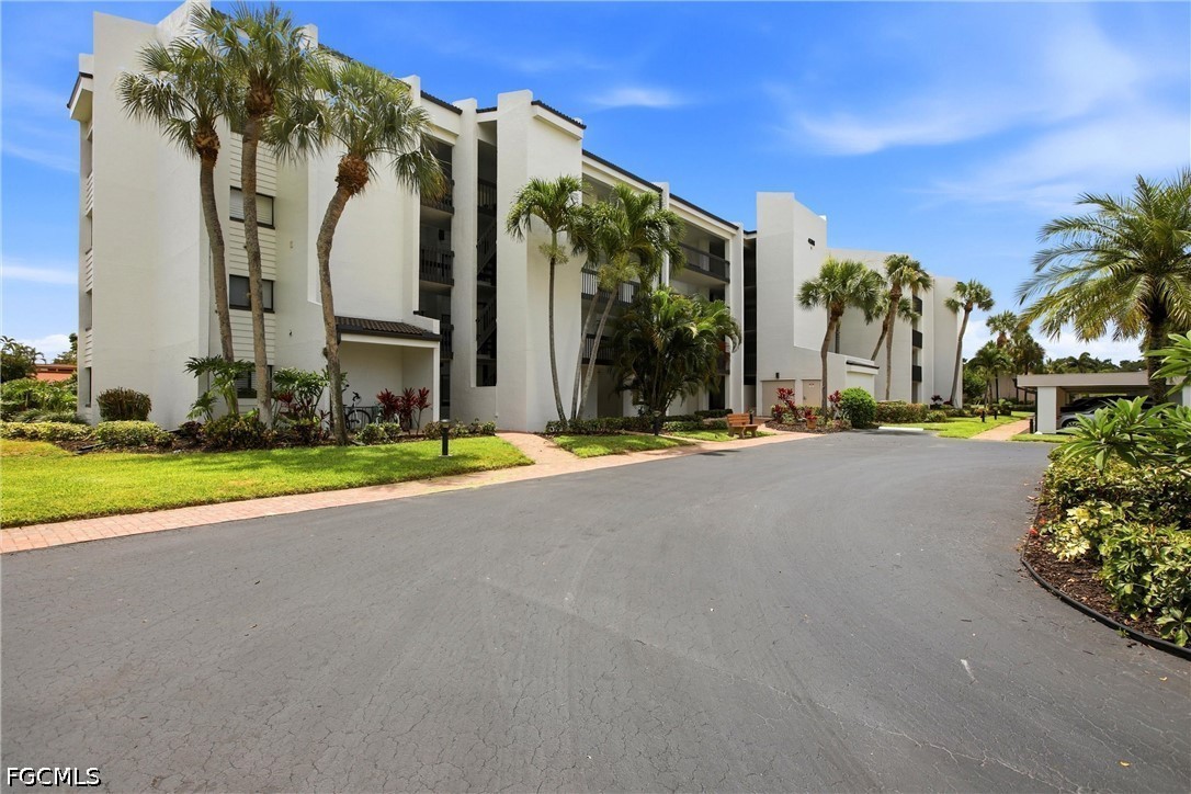 Residential in Fort Myers 3