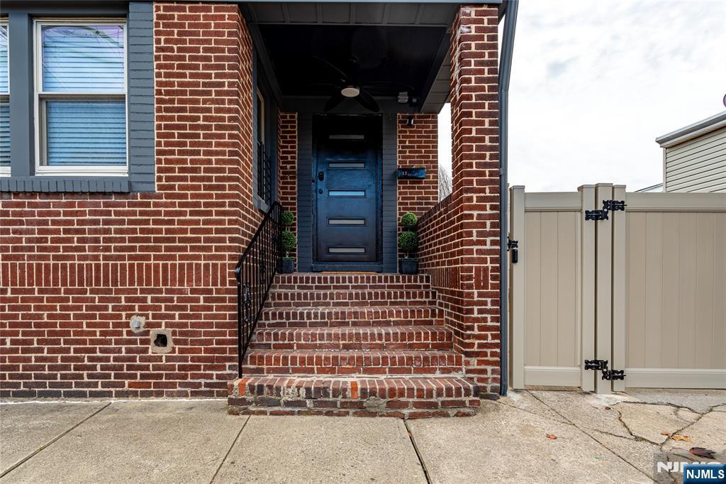 Residential in Bloomfield 2