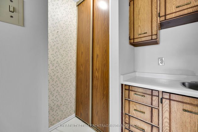 165 Limeridge Rd W, Condo with 2 bedrooms, 1 bathrooms and 1 parking in Hamilton ON | Image 15