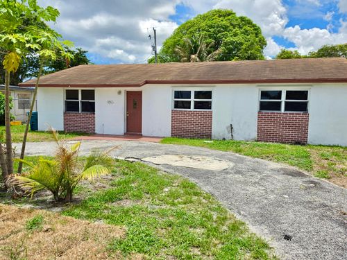 1216 Giller Ave, Mangonia Park, FL, 33407-2225 | Card Image