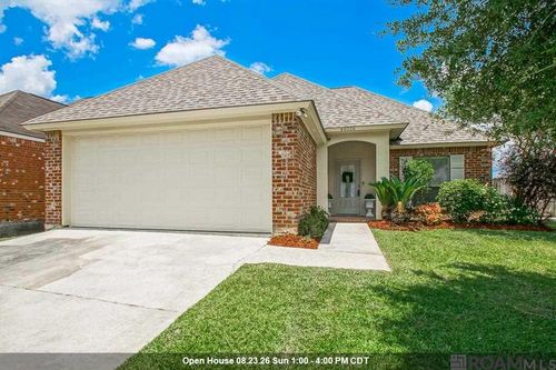 40326 Creekway Cove Ct, Gonzales, LA, 70737-6891 | Card Image
