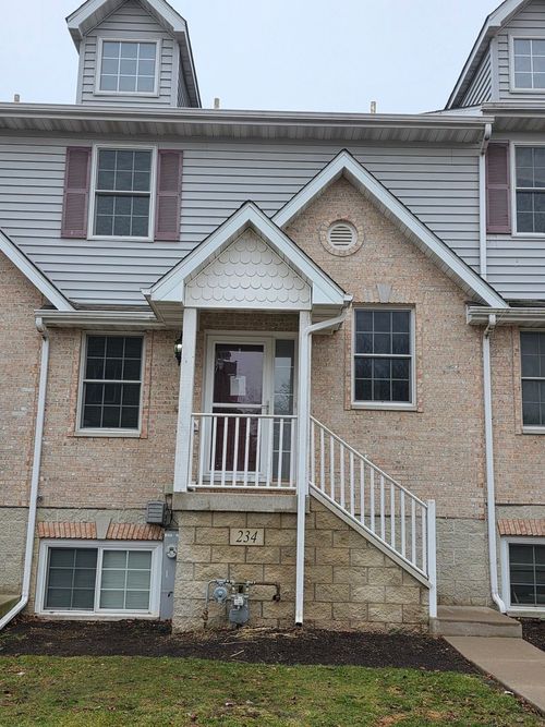 234 W Kyra Ln, Cortland, IL, 60112-4194 | Card Image
