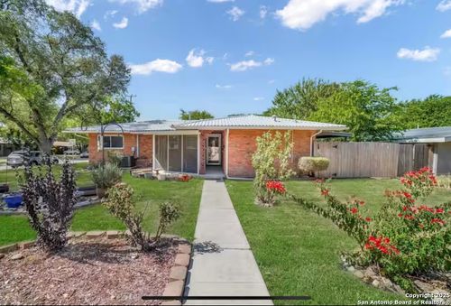 146 Teakwood Ln, San Antonio, TX, 78216-6822 | Card Image
