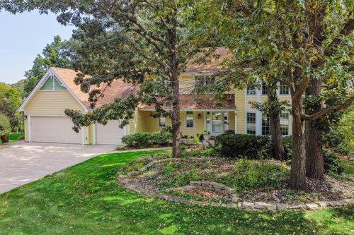 13420 Gull Ct, Apple Valley, MN, 55124-7374 | Card Image