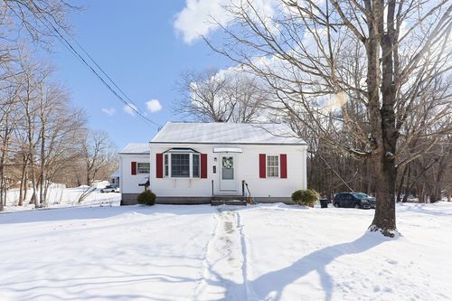 755 South St, West Warren, MA, 01092-5068 | Card Image