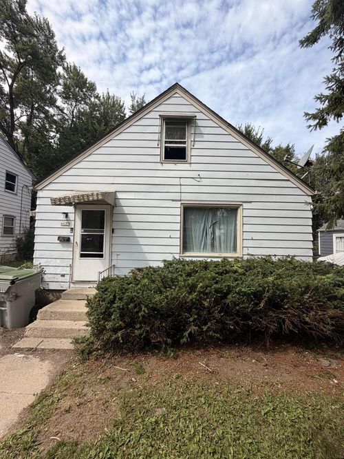 4627 N 49th Street N, Milwaukee, WI, 53218 | Card Image