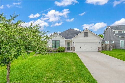 4149 Vintage Estates Ct, Bryan, TX, 77808-1510 | Card Image