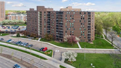 1009-6615 Lake Shore Dr S, Richfield, MN, 55423-2274 | Card Image