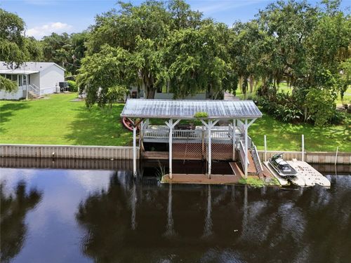 2086 Starboard Dr, Geneva, FL, 32732-9374 | Card Image