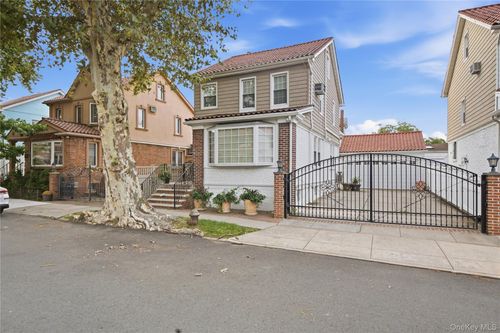 88-21 79th Avenue, New York, NY, 11385 | Card Image