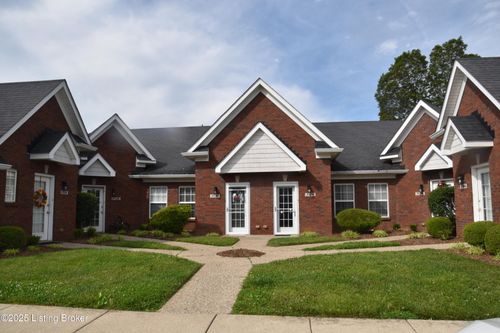 7128 Emily Ann Ln, Crestwood, KY, 40014-6764 | Card Image