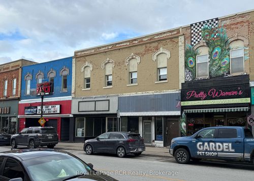 927 2nd Ave E, Owen Sound, ON, N4K2H5 | Card Image