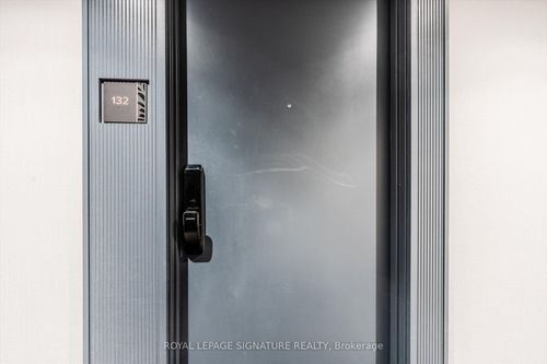 132-395 Dundas St W, Oakville, ON, L6M5R8 | Card Image