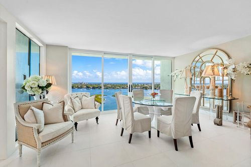 8g-529 S Flagler Dr, West Palm Beach, FL, 33401-5927 | Card Image
