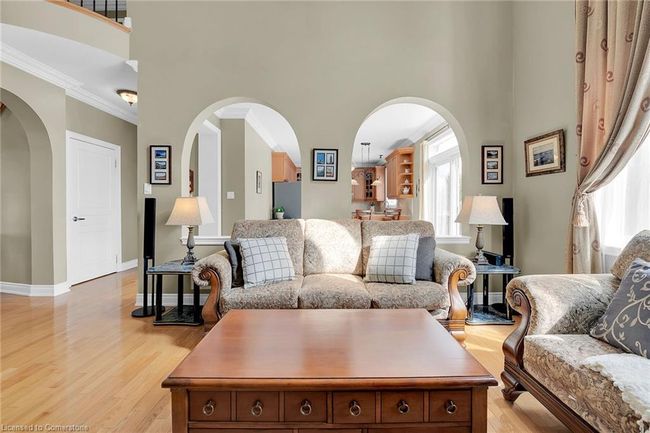 3348 Raspberry Bush Trail, House other with 4 bedrooms, 4 bathrooms and 6 parking in Oakville ON | Image 6