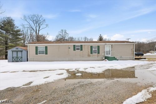 28 Daniel Ln, Rockaway Boro, NJ, 07866-3831 | Card Image