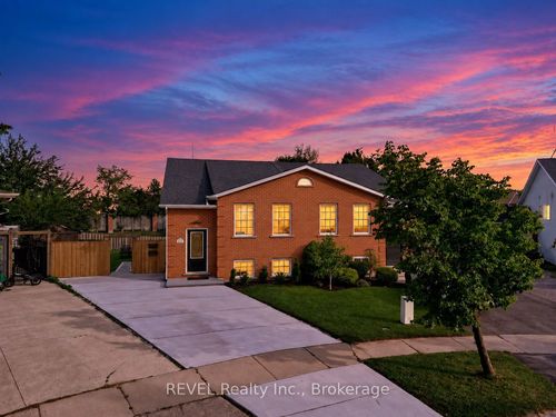 4966 Windgate Dr, Niagara Falls, ON, L2H2Z7 | Card Image