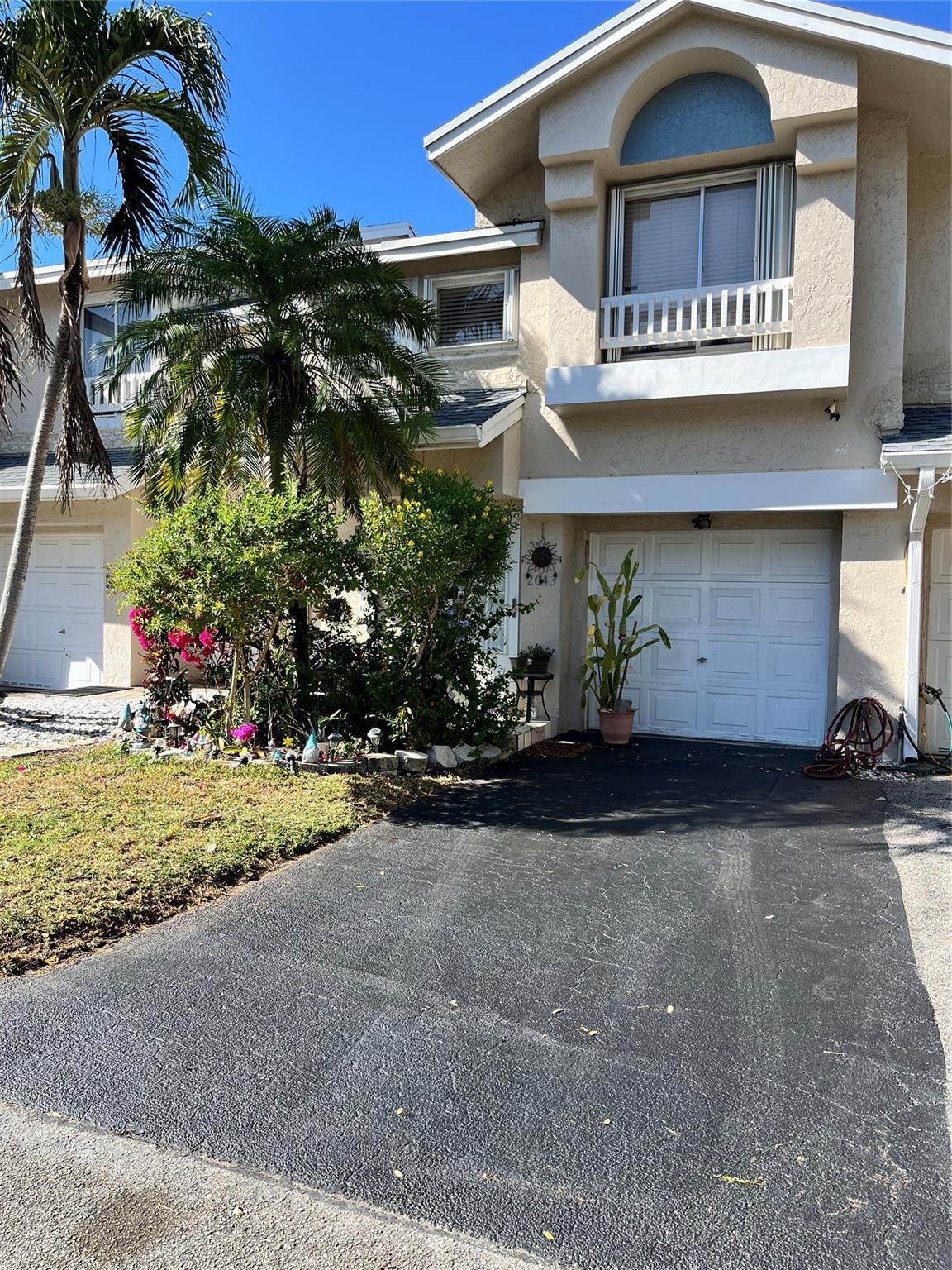 Discovery Cir, Deerfield Beach, FL 33442