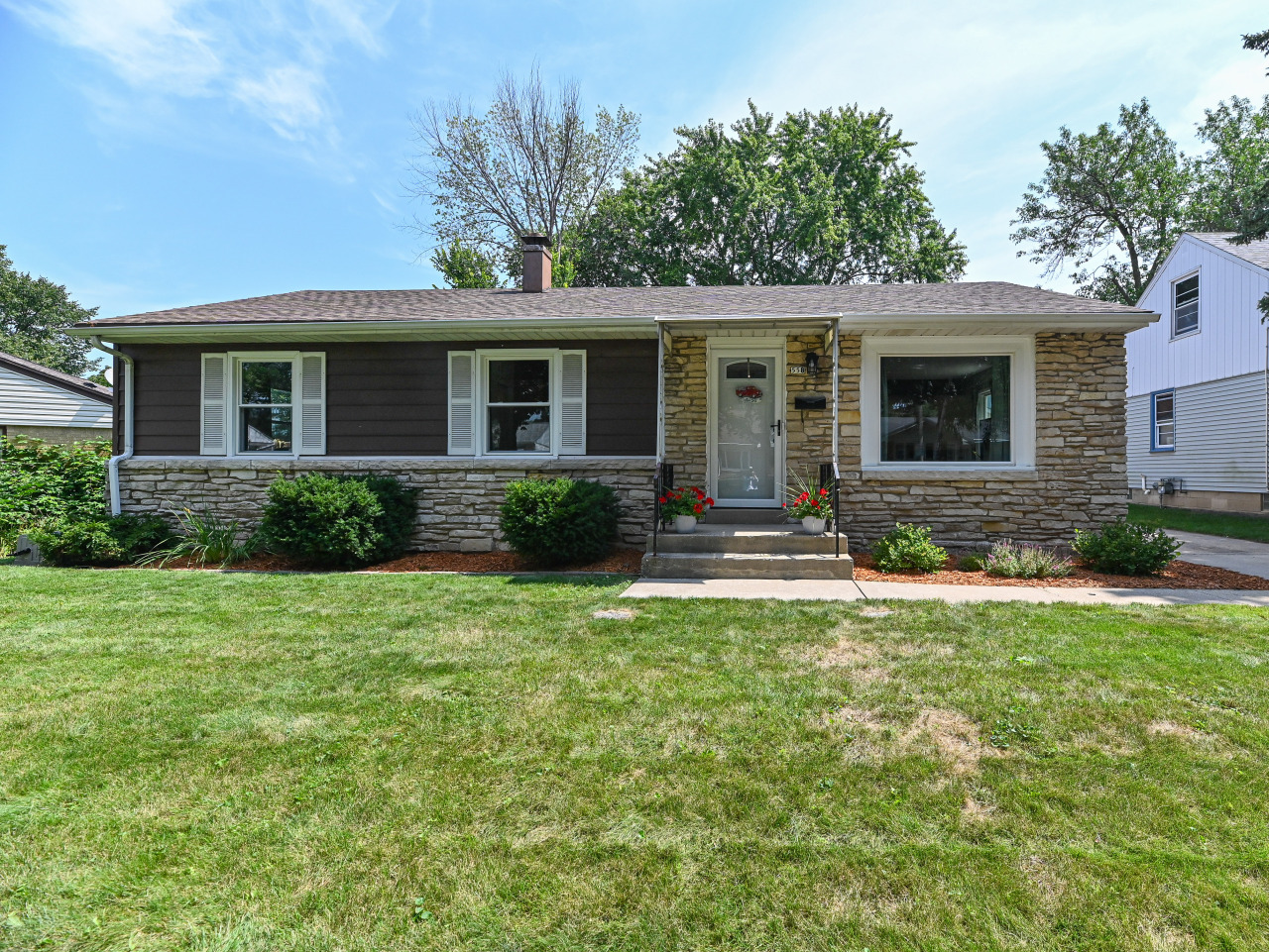 93rd St, Milwaukee, WI 53226