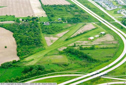 6690 Grandview Rd, Verona, WI, 53593-9227 | Card Image