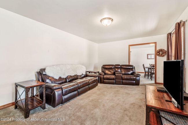 517 S Poplar St, House other with 5 bedrooms, 4 bathrooms and null parking in Hayden CO | Image 10