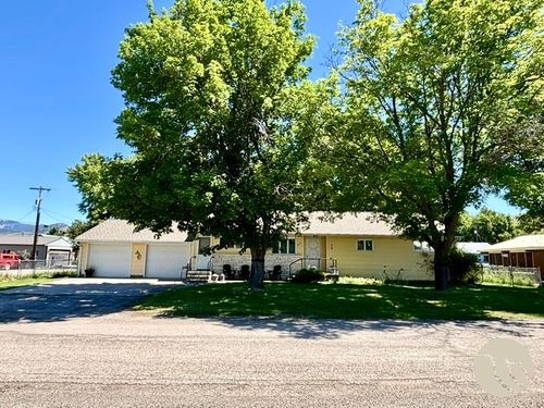 206 E Stanton St, Plains, MT, 59859-7720 | Card Image