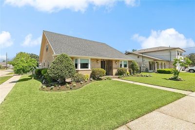 3935 Peoples Street, House other with 3 bedrooms, 2 bathrooms and null parking in Metairie LA | Image 3