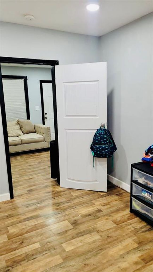 6115 Jade Ave, House other with 5 bedrooms, 2 bathrooms and 4 parking in Port Arthur TX | Image 12